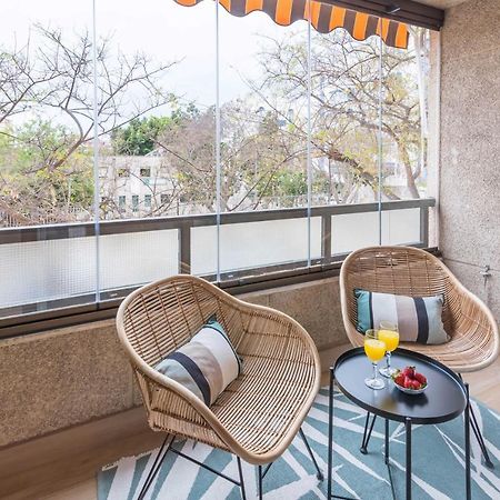 Premium Apartment & Free Parking By Ele Apartments マラガ エクステリア 写真